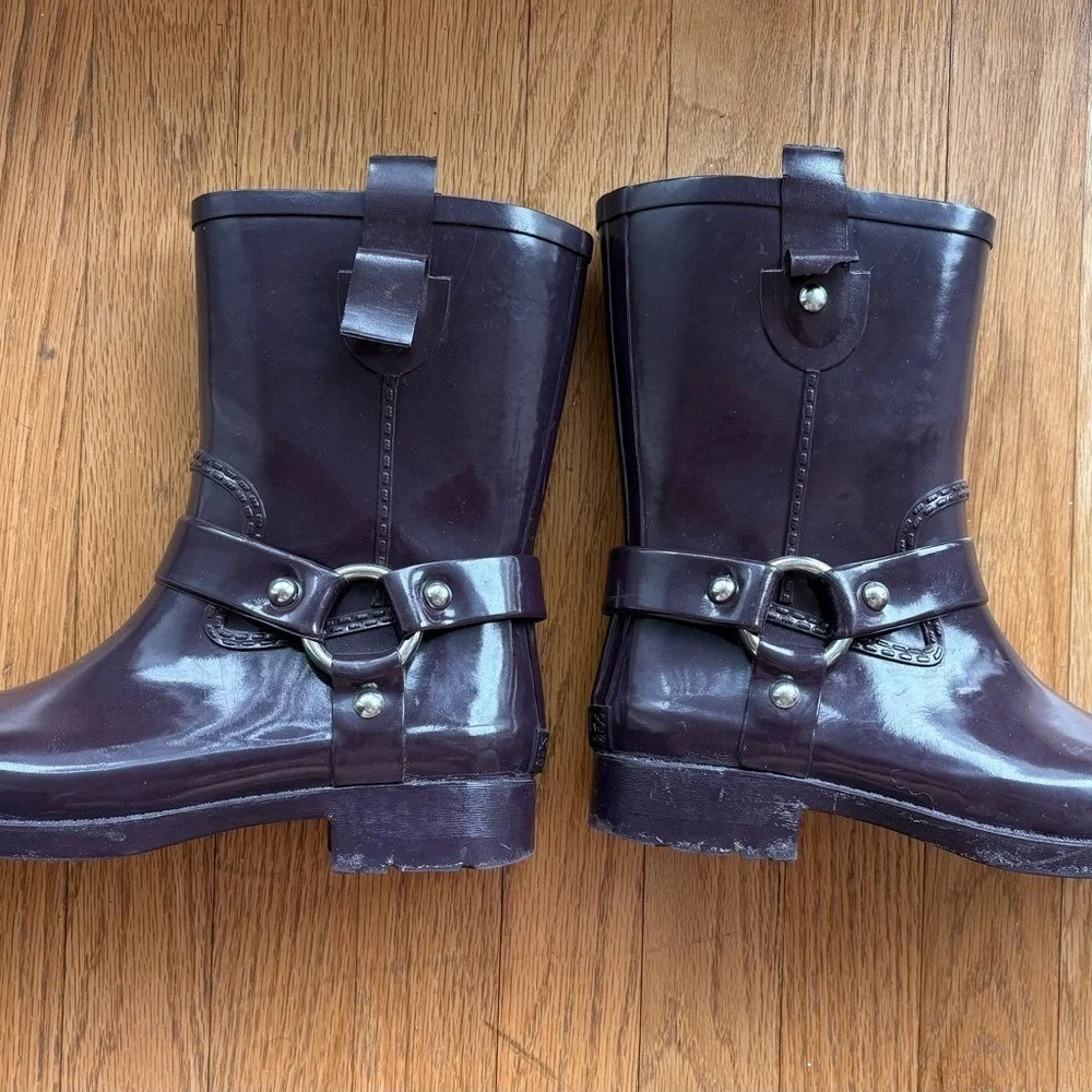 Michael Kors KORS Plum Eggplant Rubber Rain Boots Harness Moto Style Women's 8